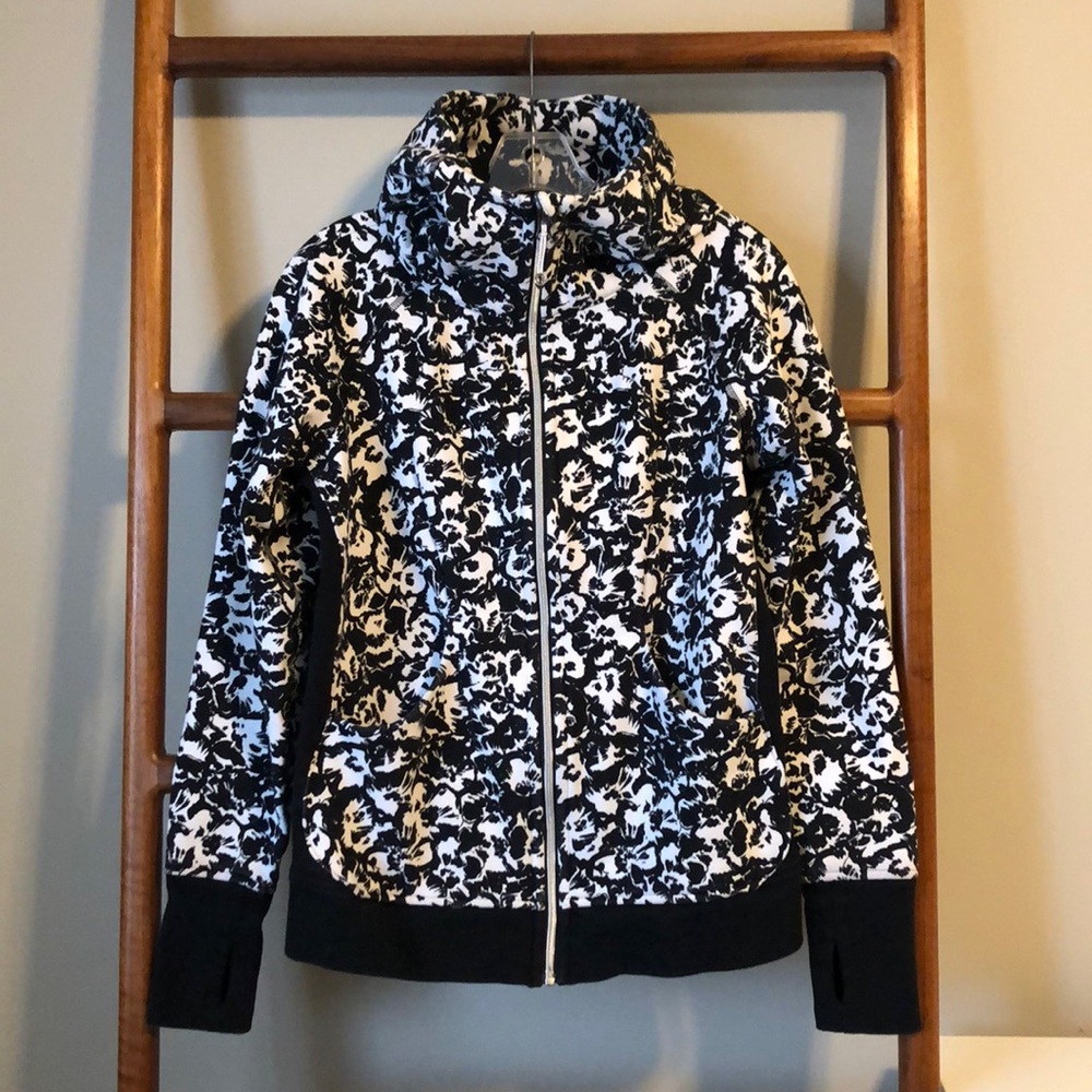 Lululemon Scuba Hoodie sz 8